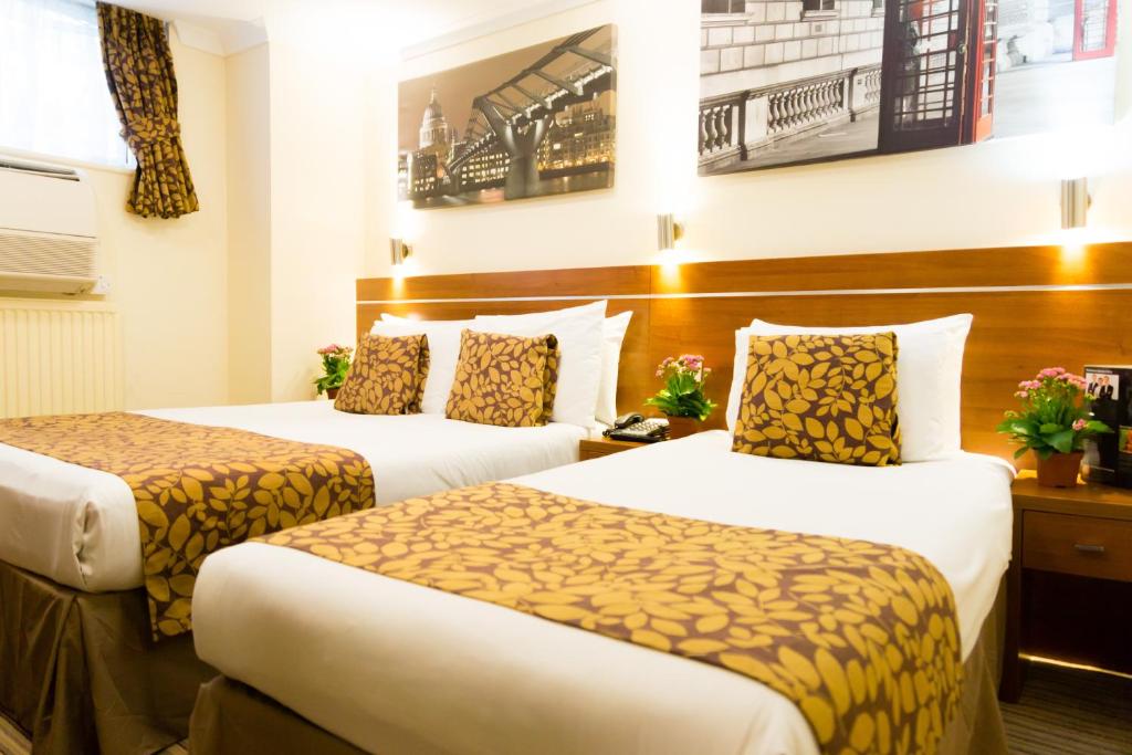 STANDARD TRIPLE ROOM