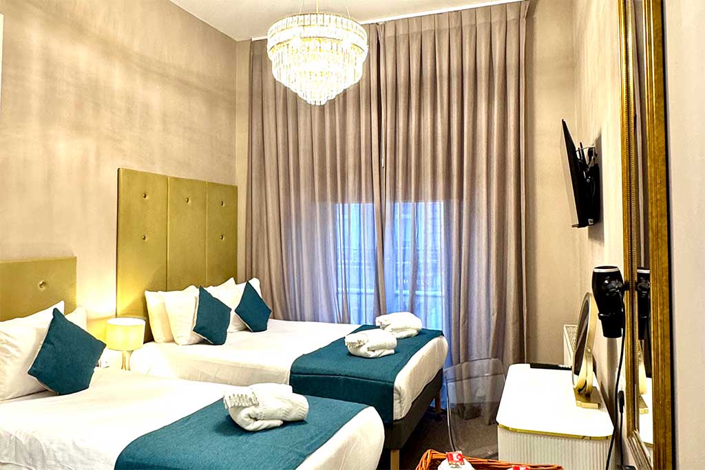 The Queens Park Hotel